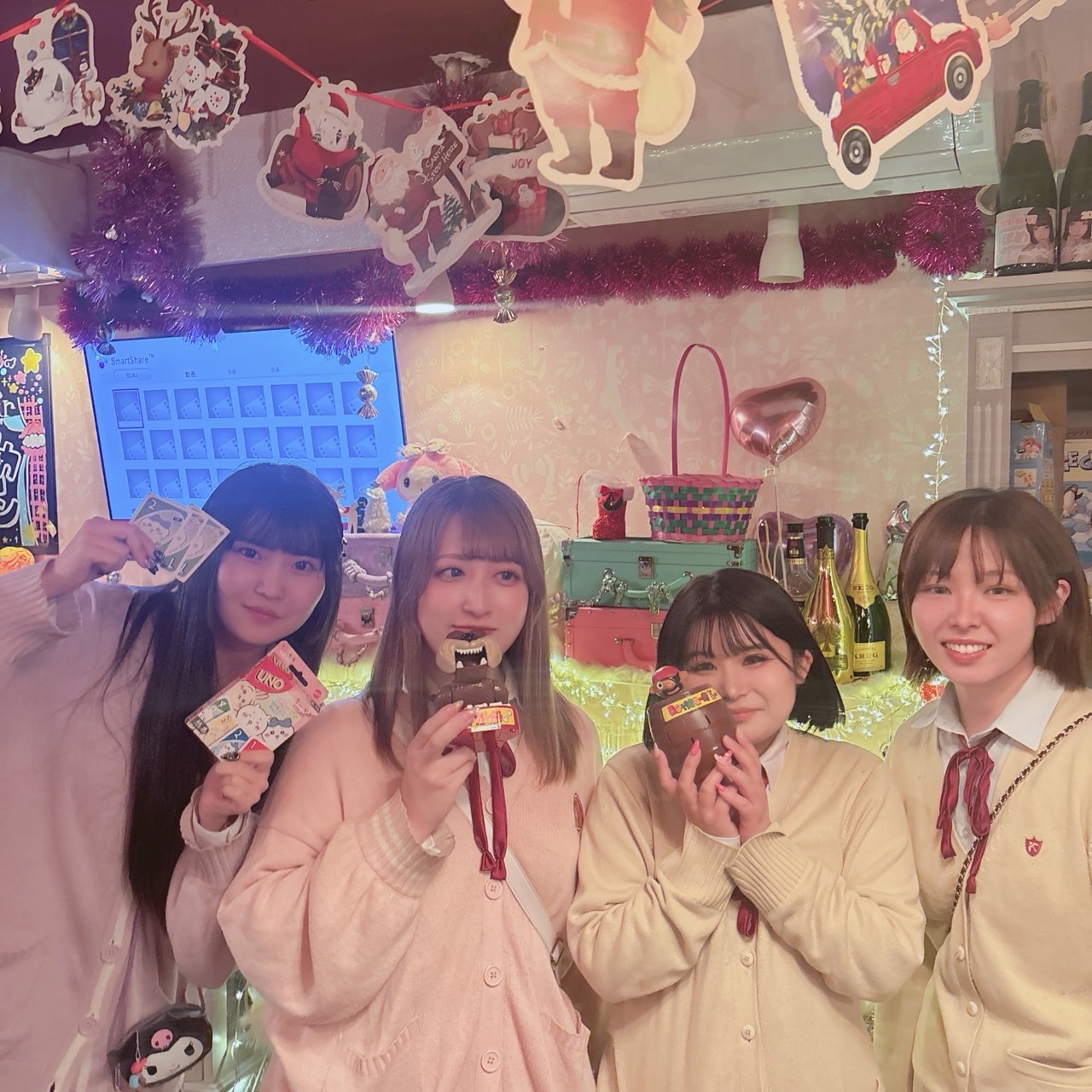 コンカフェ嬢になるには？？お仕事の内容、お給料などを解説